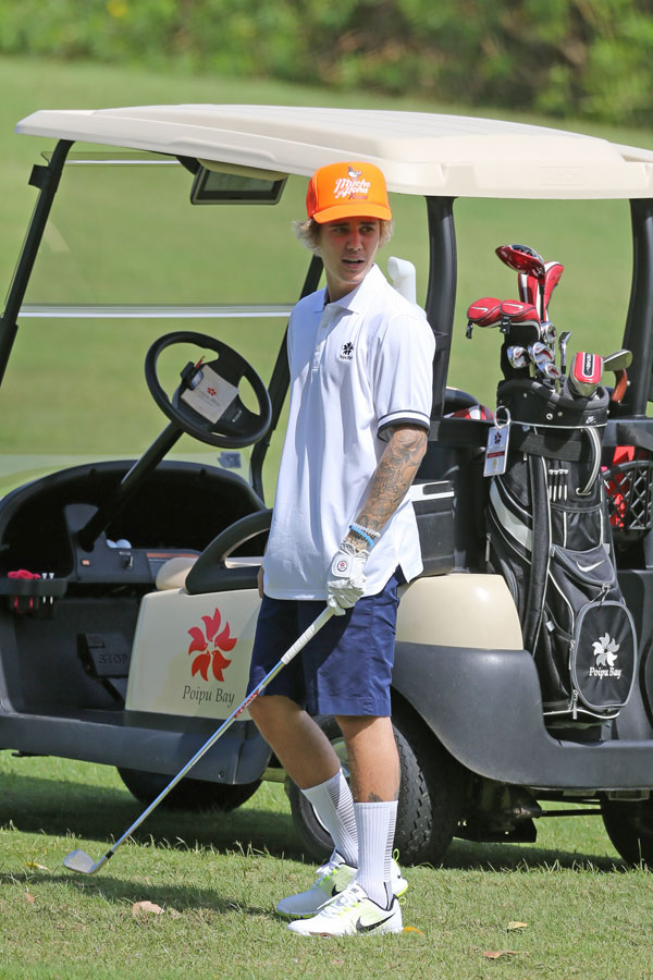 Swing Baby Swing! Justin Bieber Practices His Golf Stroke Star Magazine