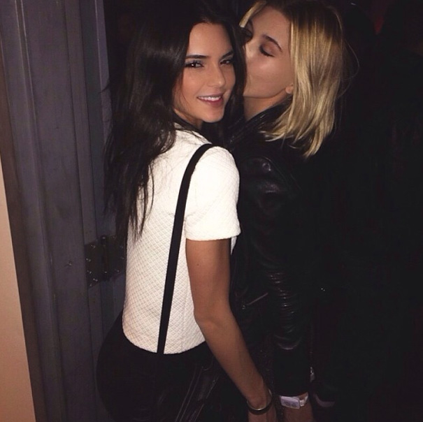Kendall Jenner & Hailey Baldwin