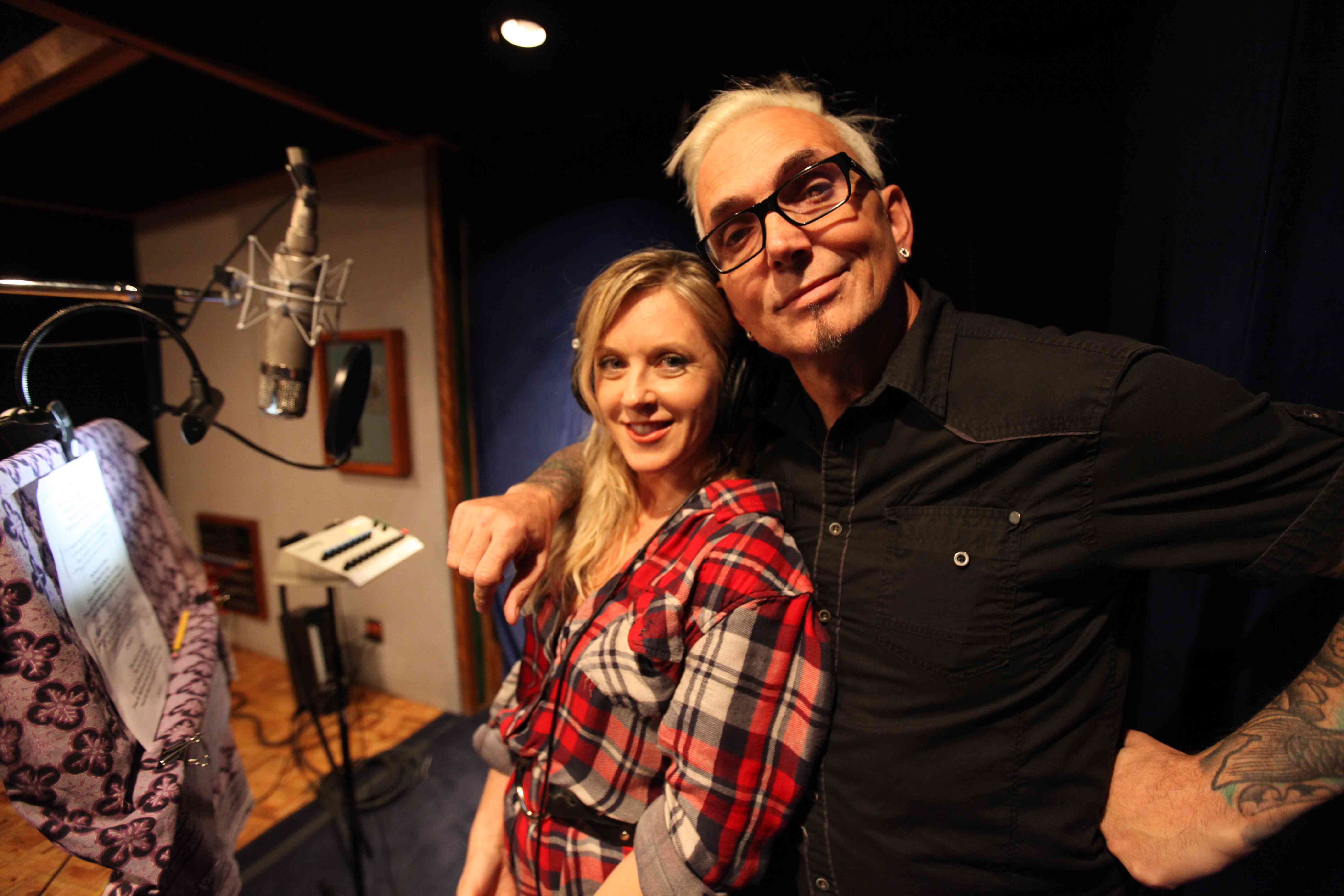 "This Land is Your Land" performed by Liz Phair and Everclear for upcoming documentary FARMLAND, in theatres May 1st. Photo credit: Chelsea Lauren